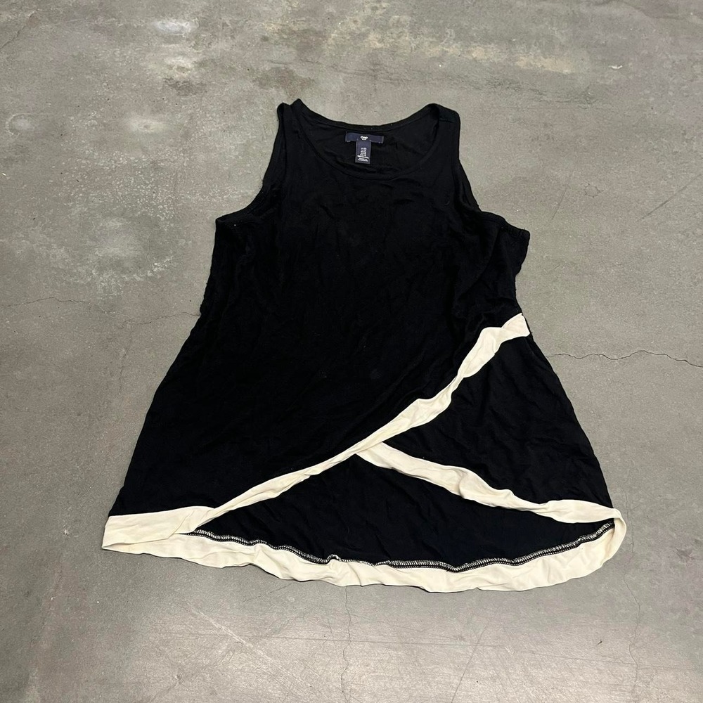 gap asymetrical tank